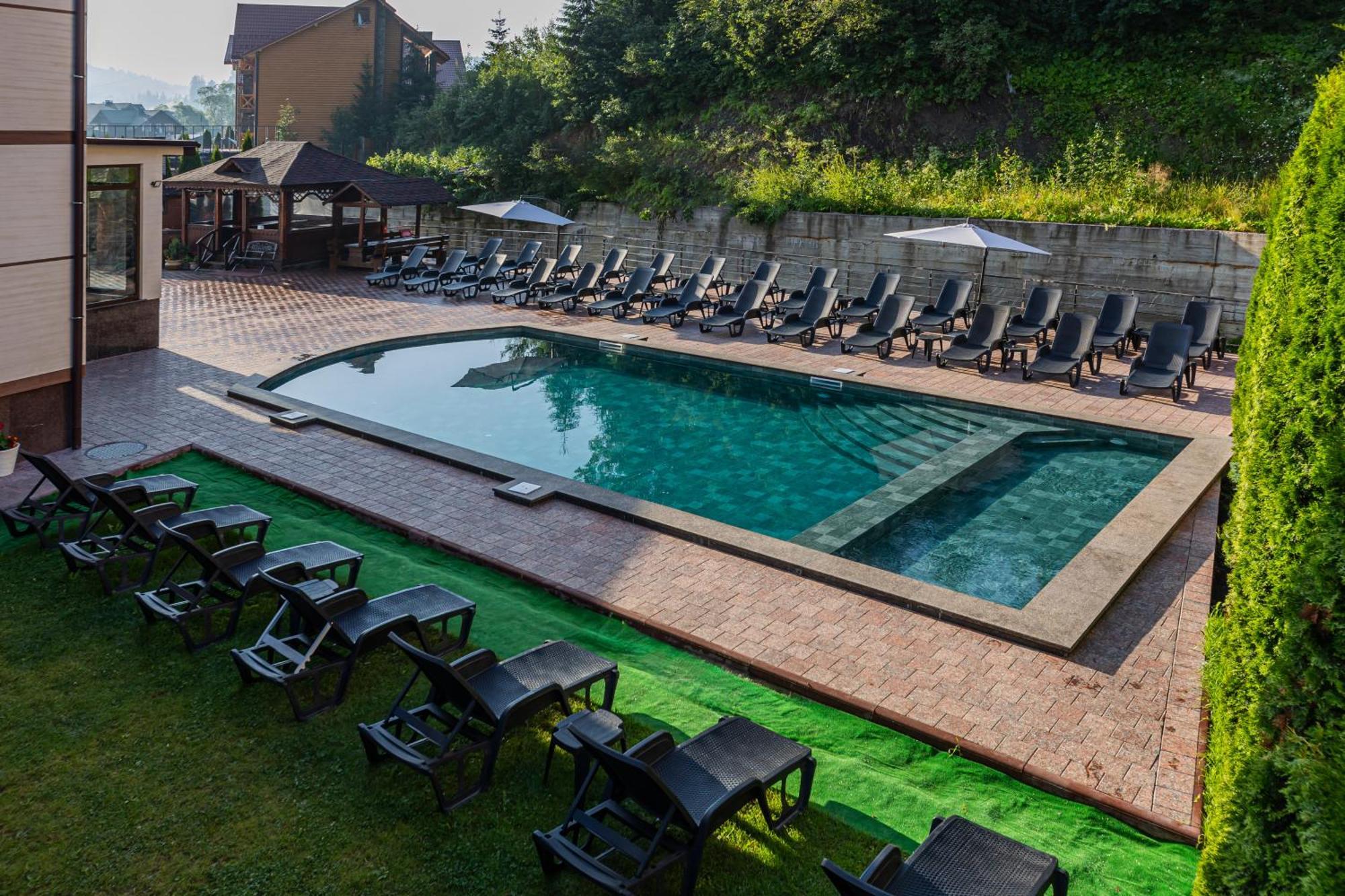 Villa Leku Spa Resort Bukovel Bagian luar foto