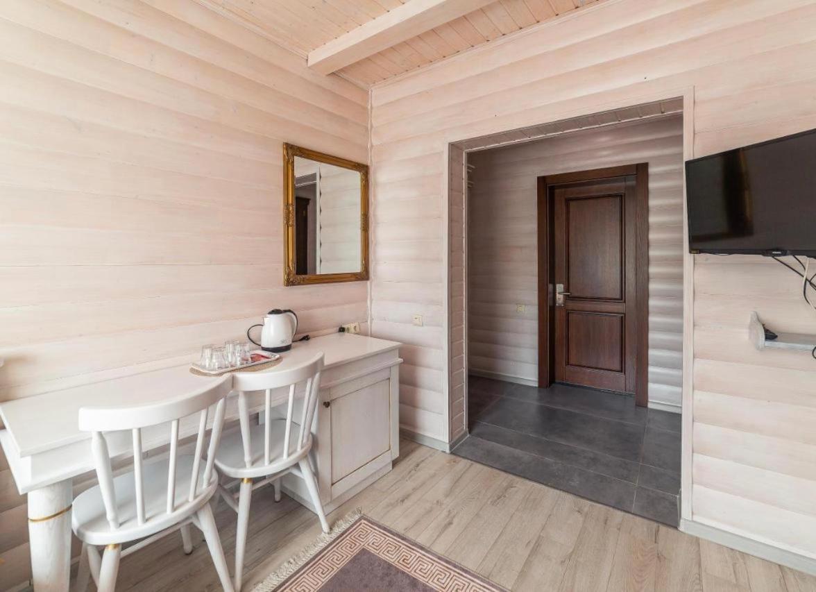 Villa Leku Spa Resort Bukovel Bagian luar foto