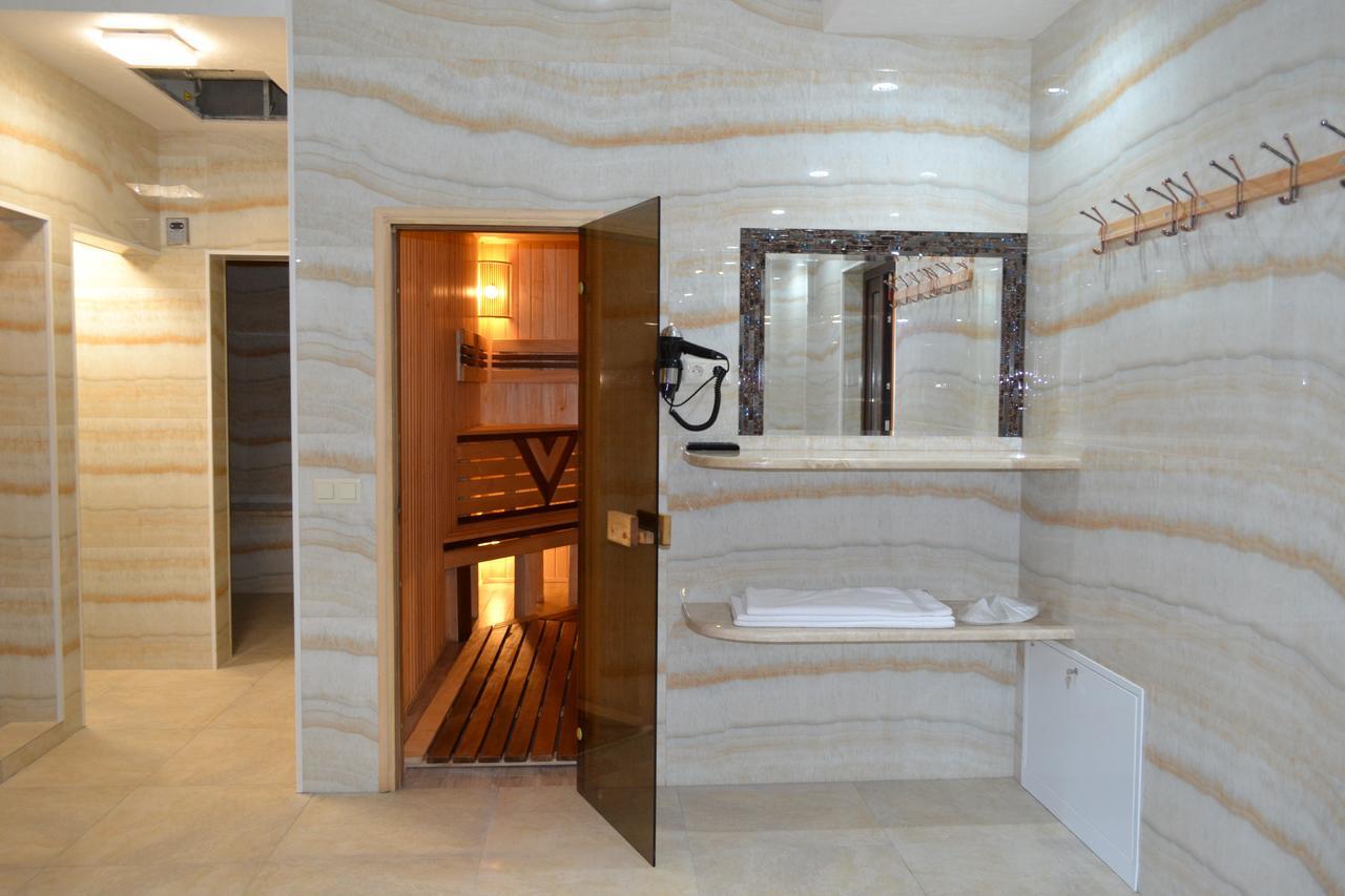 Villa Leku Spa Resort Bukovel Bagian luar foto